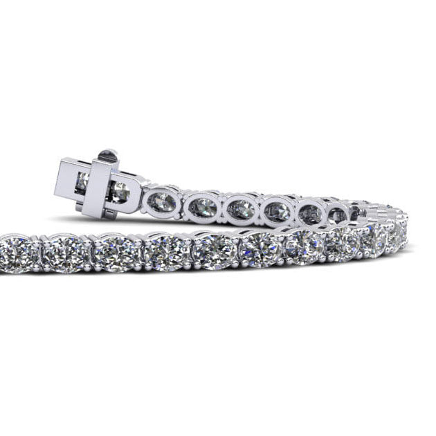 Luxe Loops Diamond Tennis Bracelet